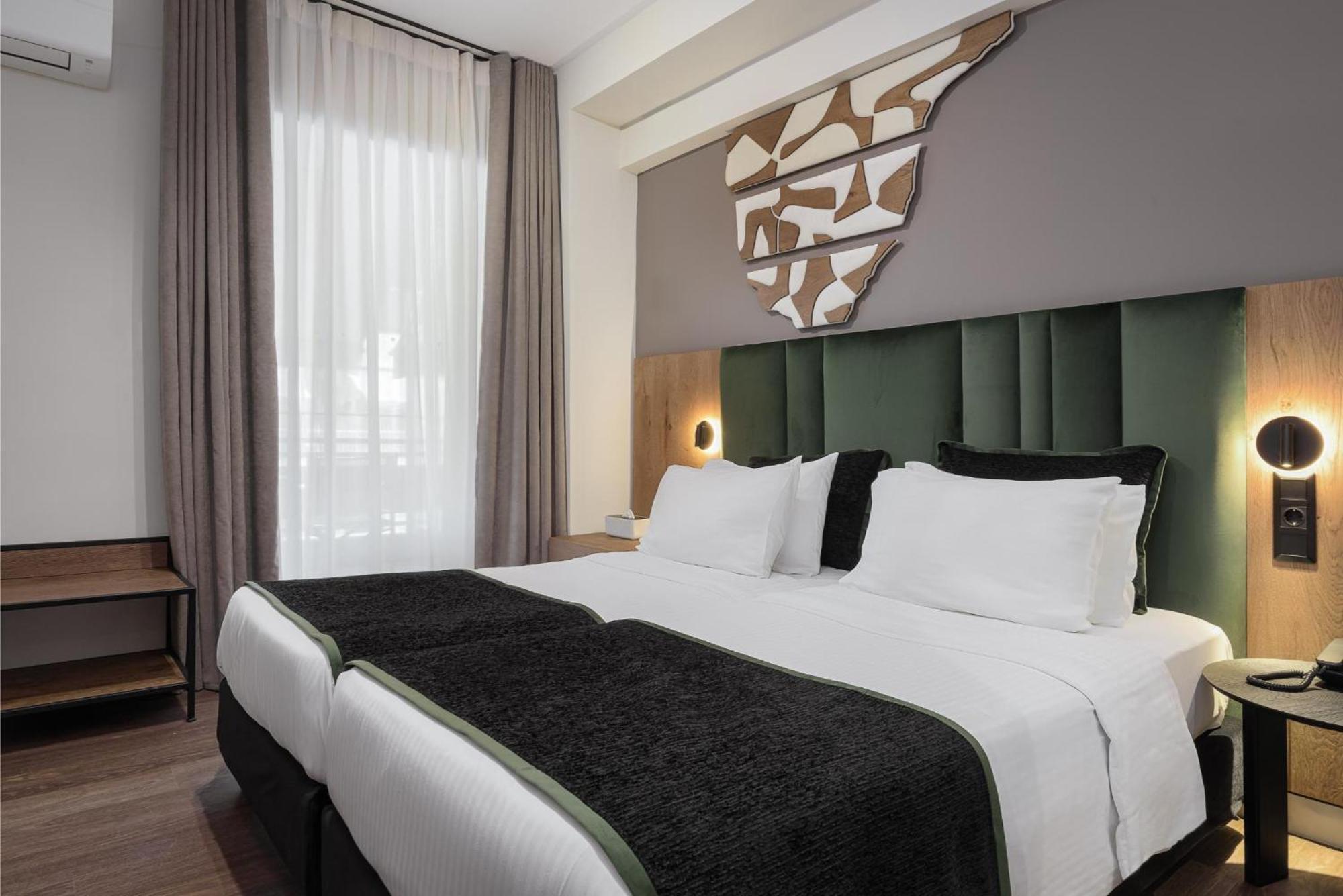 Acropolis Select Hotel Athens Bilik gambar